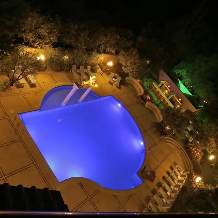Green Valley Hotel