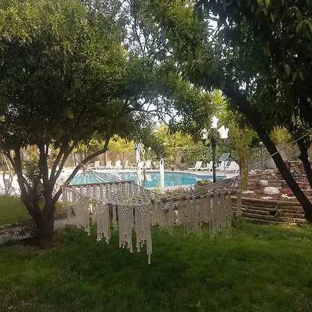 Hotel Green Valley